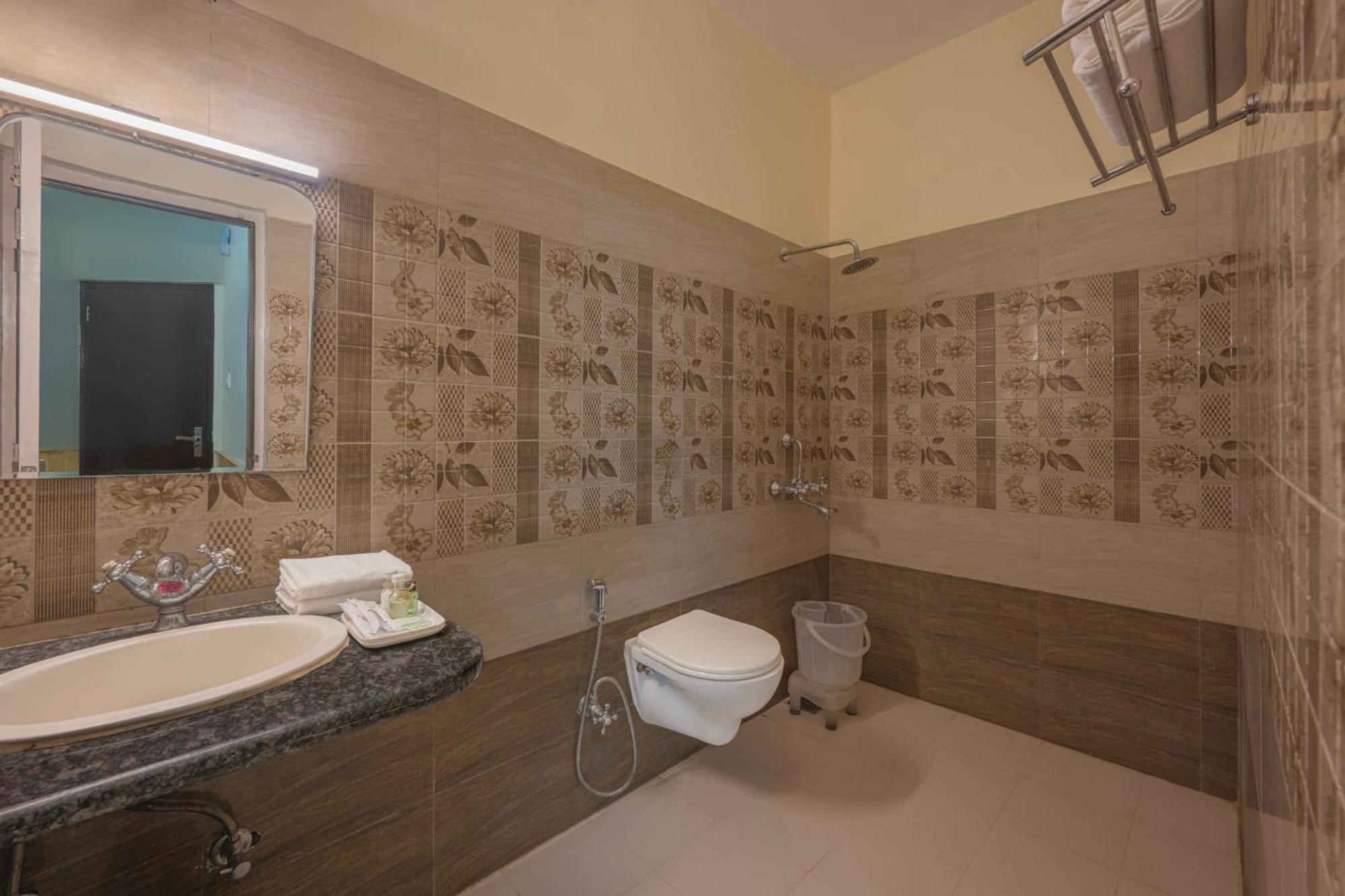 Seven Hills Shimla By Him Haults Hospitality 아파트 호텔 외부 사진